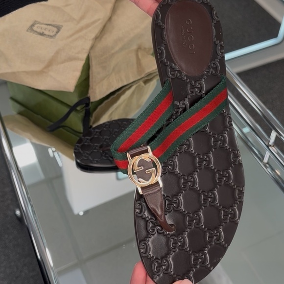 Gucci flip flop - Picture 1 of 3